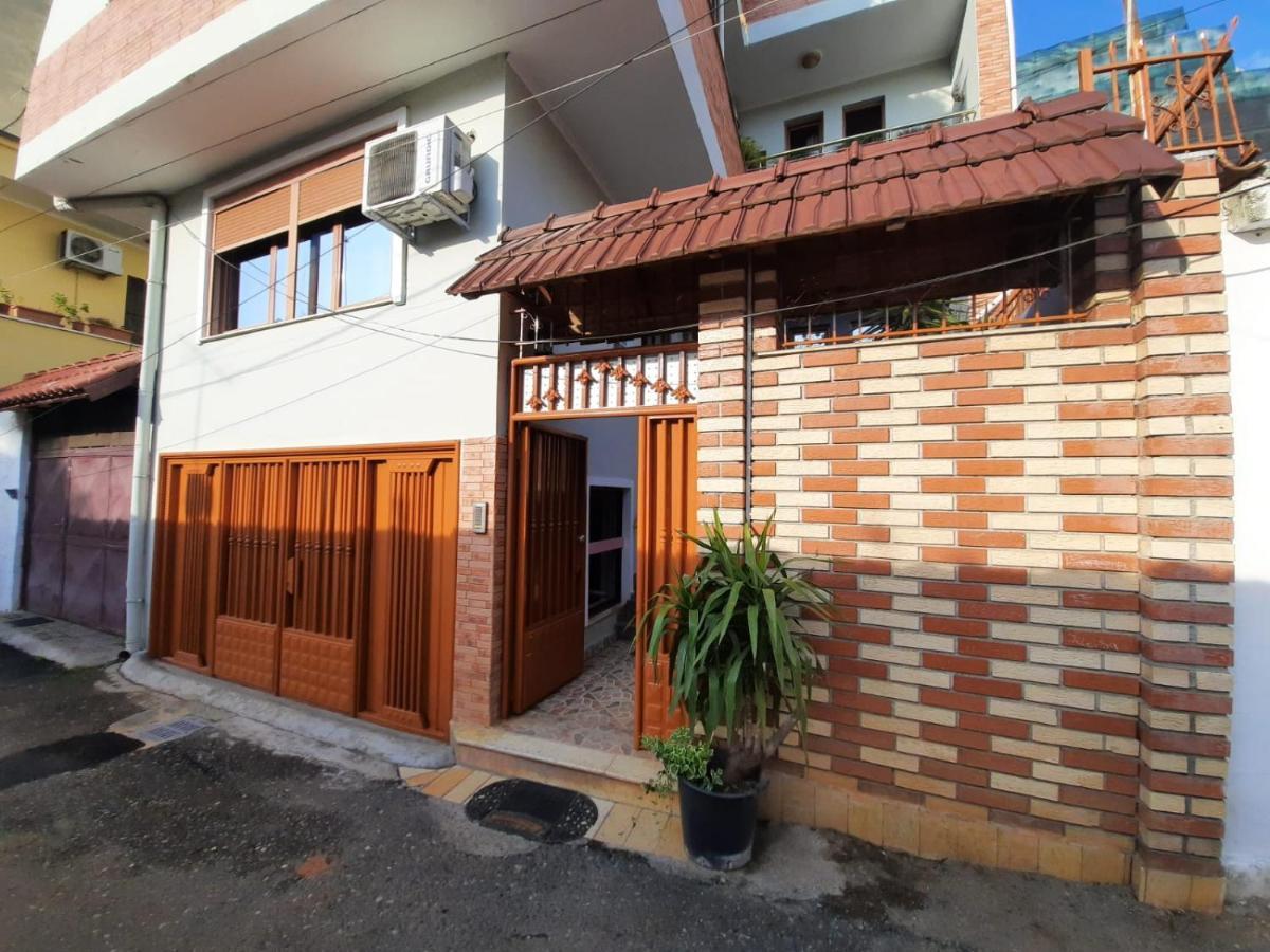 Villa 53 Tirana Exterior foto